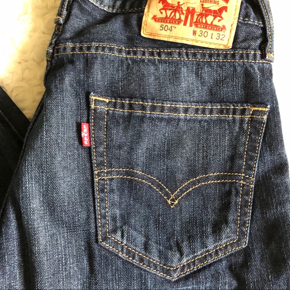 Levi’s size 30x32 504 Straight Fit Jeans Men’s